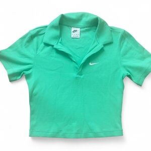 Nike Women’s Sportswear Essentials Short Sleeve Polo Crop Top